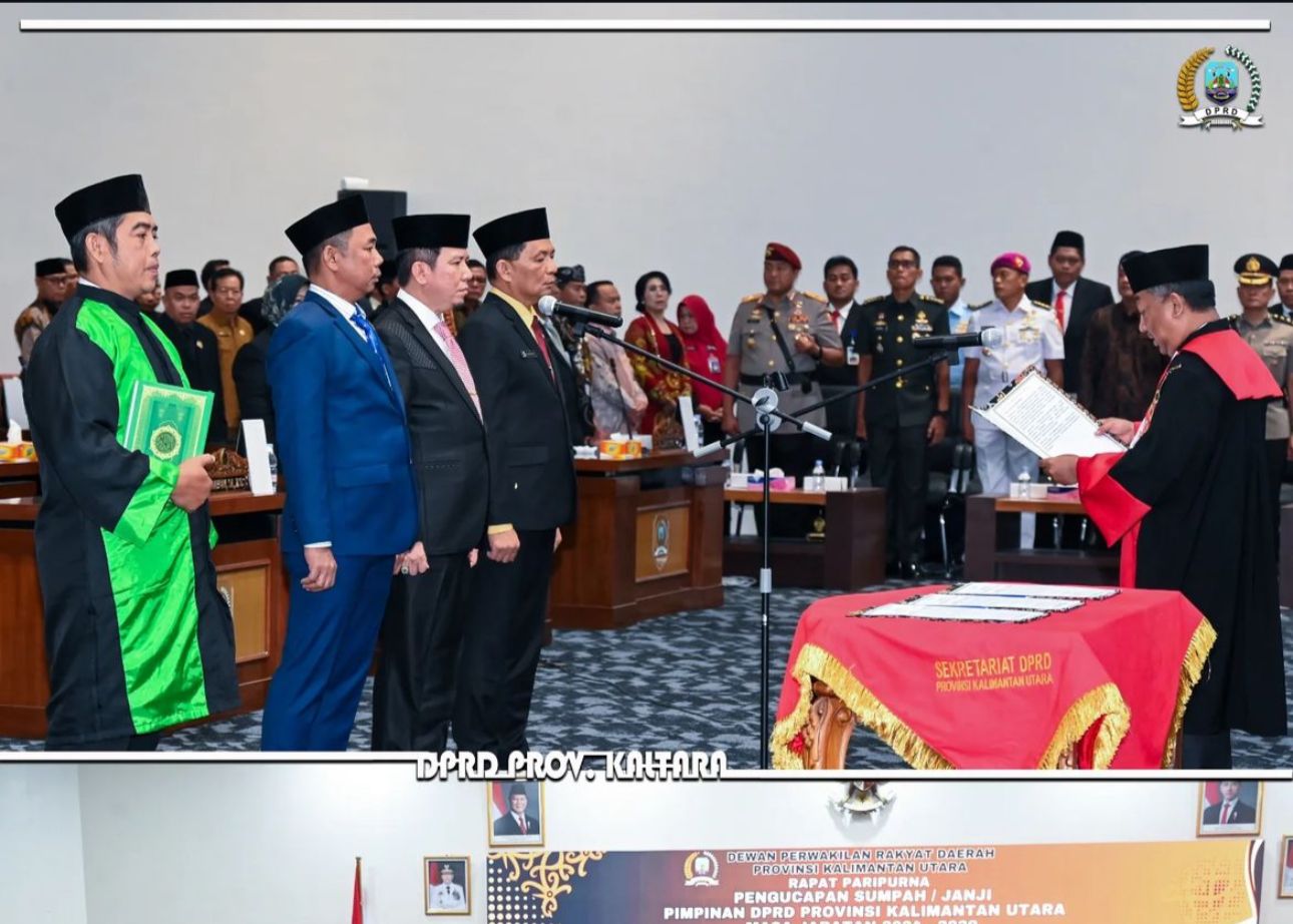 PENGAMBILAN SUMPAH  / JANJI PIMPINAN  DPRD PROVINSI KALIMANTAN UTARA MASA JABATAN 2024-2029