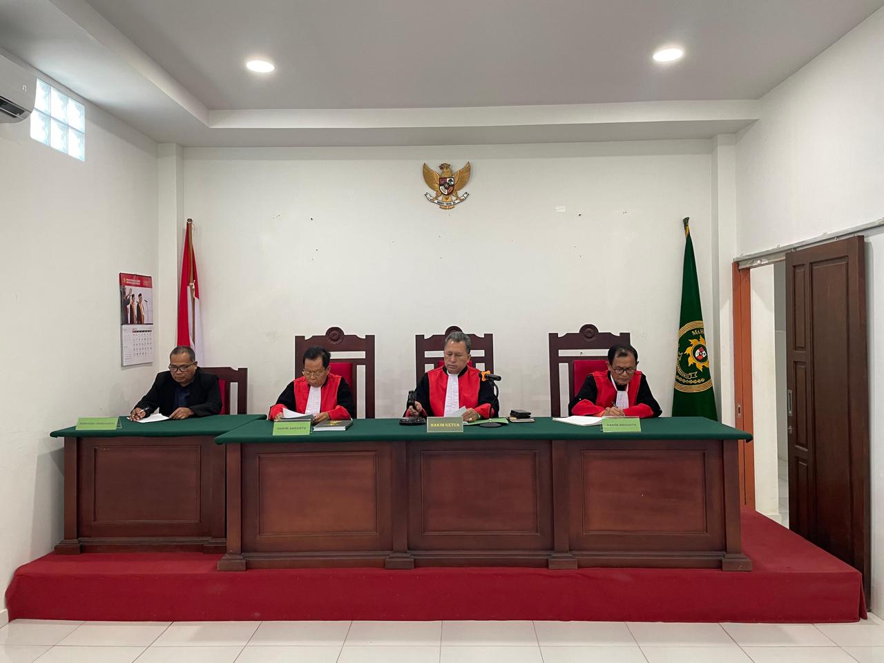 PENGADILAN TINGGI KALIMANTAN UTARA  MELAKSANAKAN SIDANG PEMBACAAN PUTUSAN PERKARA