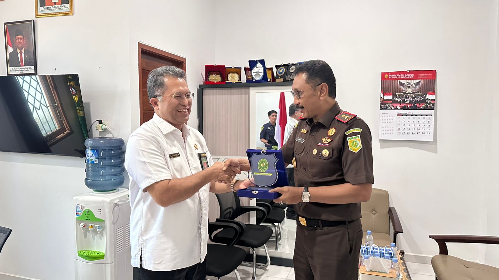 SILATURAHMI KEPALA KEJAKSAAN TINGGI KALIMANTAN UTARA KE PENGADILAN TINGGI KALIMANTAN UTARA